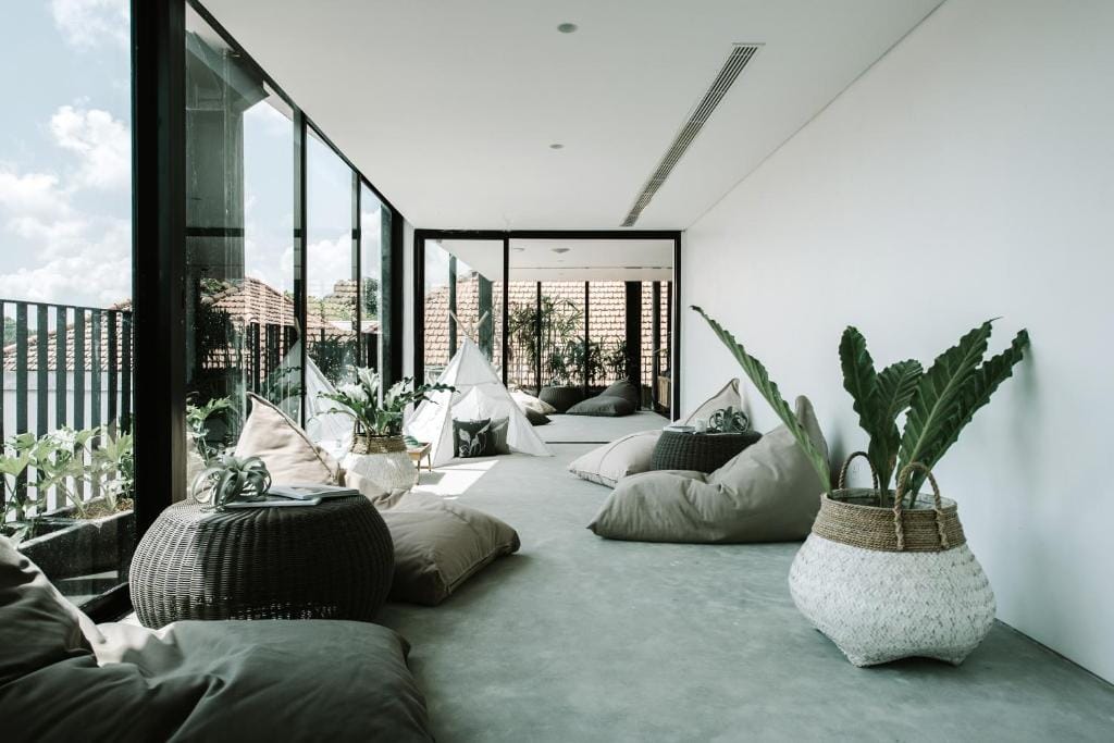 Lloyd's Inn Bali — 5