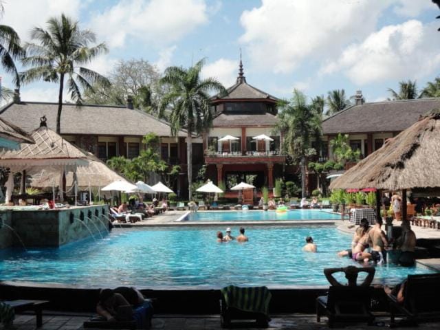 Private Apartment Room No 6548 inside Beach Resort Jayakarta — 4