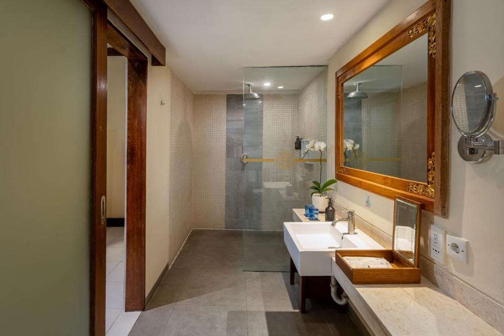 Rama Residence Seminyak — 3
