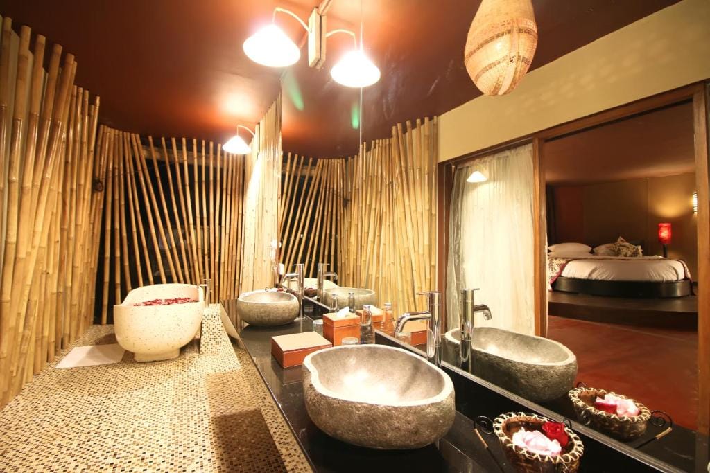 Sky Suites — 3