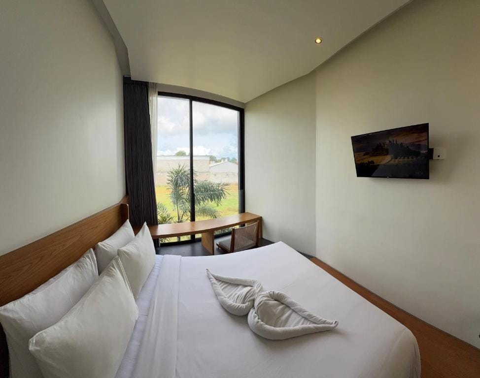 The Fields Hotel and Apartment — 5