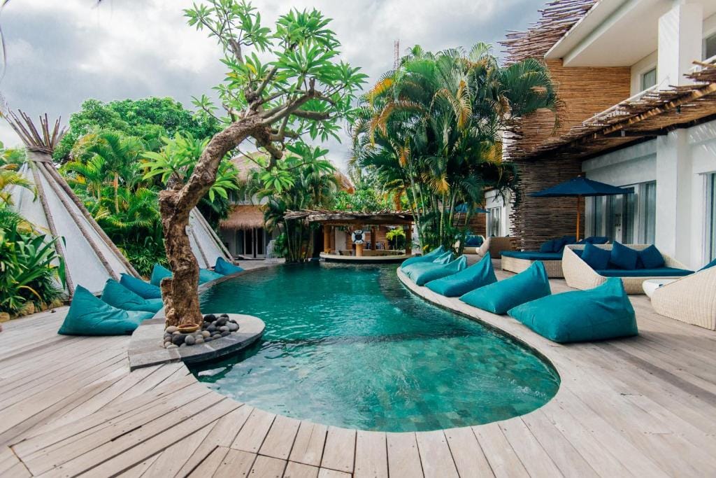 The Green Room Seminyak — 3