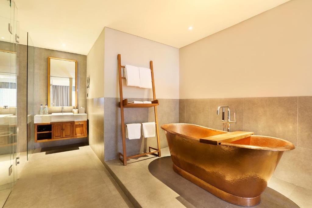 Tijili Hotel Seminyak — 3