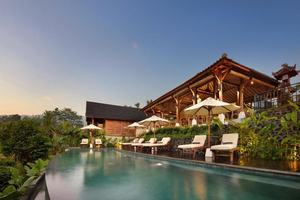 Devani Resort Sidemen — 4