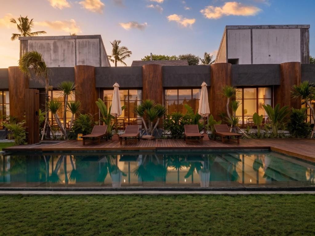 Frontera Nyanyi — 4
