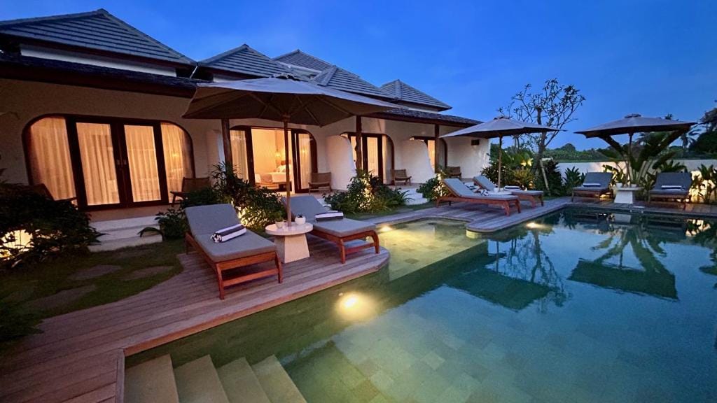 YUGA NYANYI SUITE Boutique Hotel with Pool & Ricefield View — 4