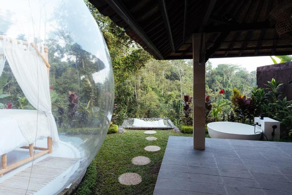 Bubble 6 - Romantic Bath Bubble Stay Ubud — 4