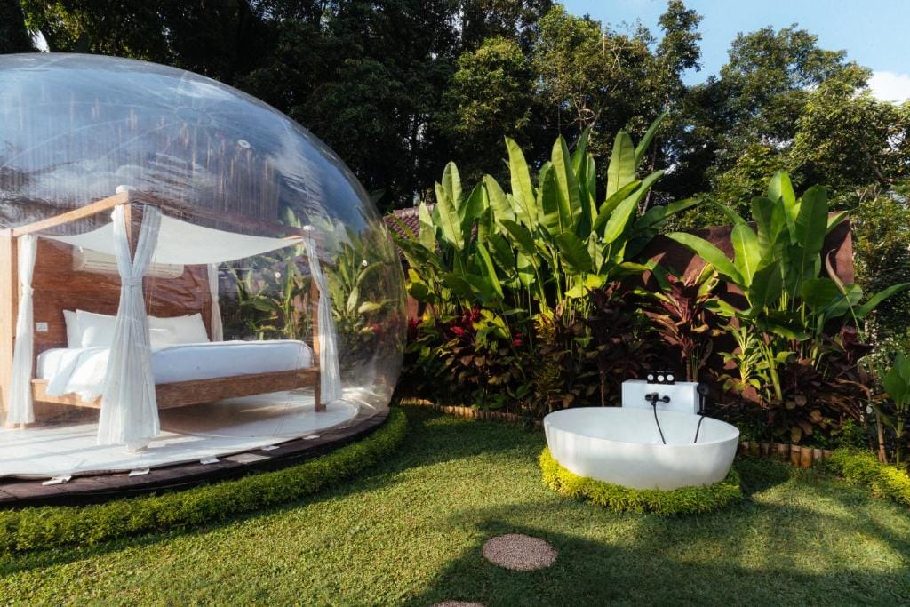Bubble 7 - Cozy Bubble Retreat White Bath Ubud — 3