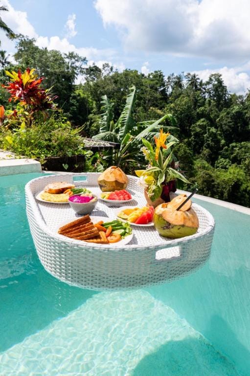 Bubble 8 - Private Pool Jungle Escape Ubud — 4