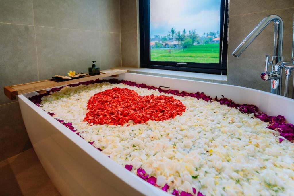 Big Dragon Villas Ubud — 4