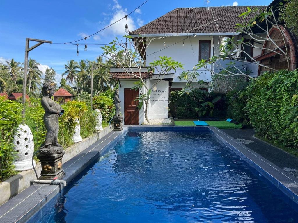 Bungalows with a sauna and swimming pool — 4