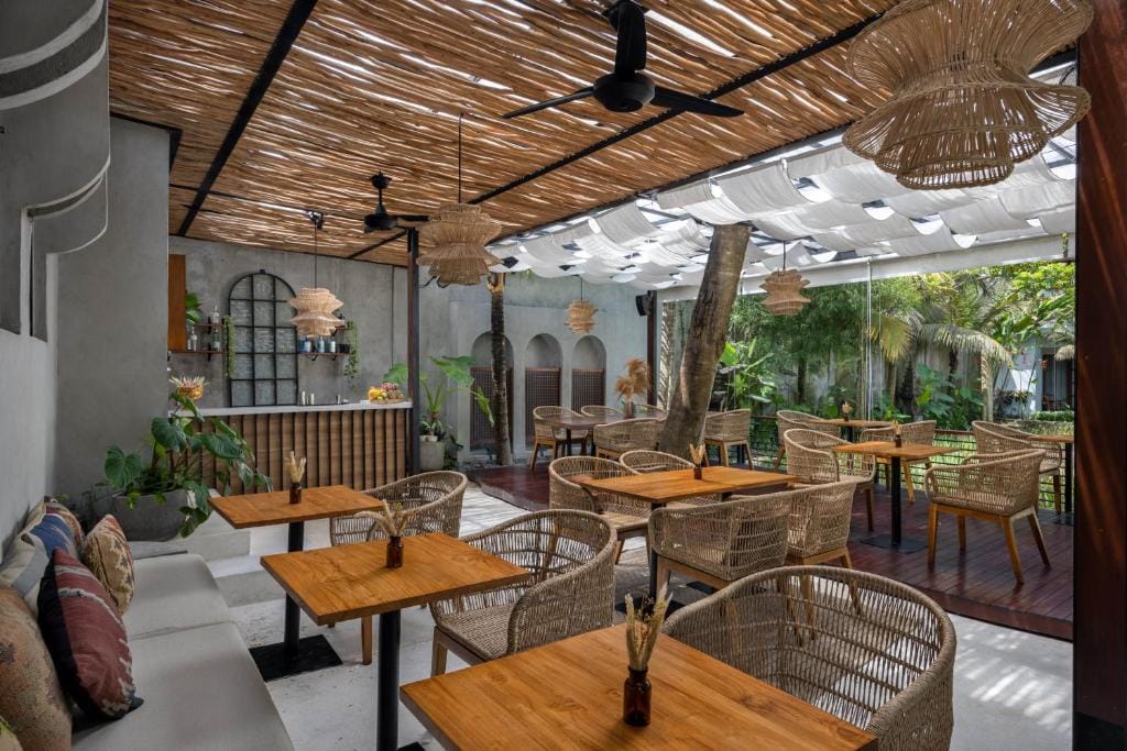 Dinara Ubud — 5