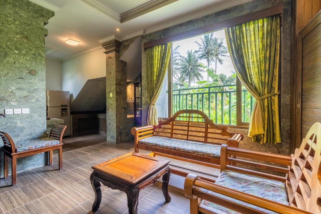 Huts Rock Ubud — 2