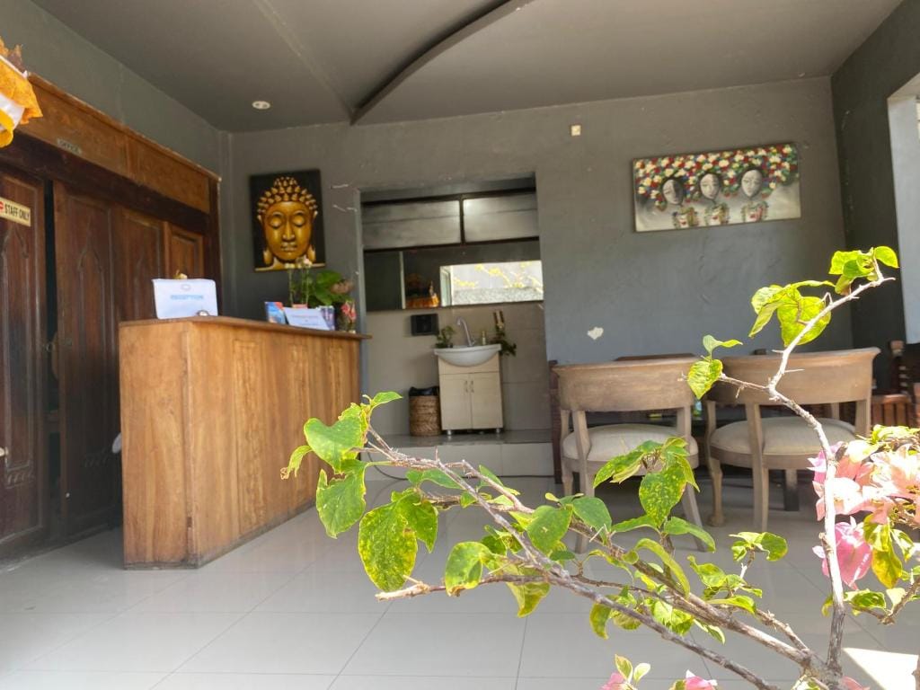Ashana Hotel — 4