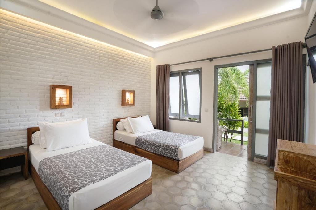 Casa Asia — 2