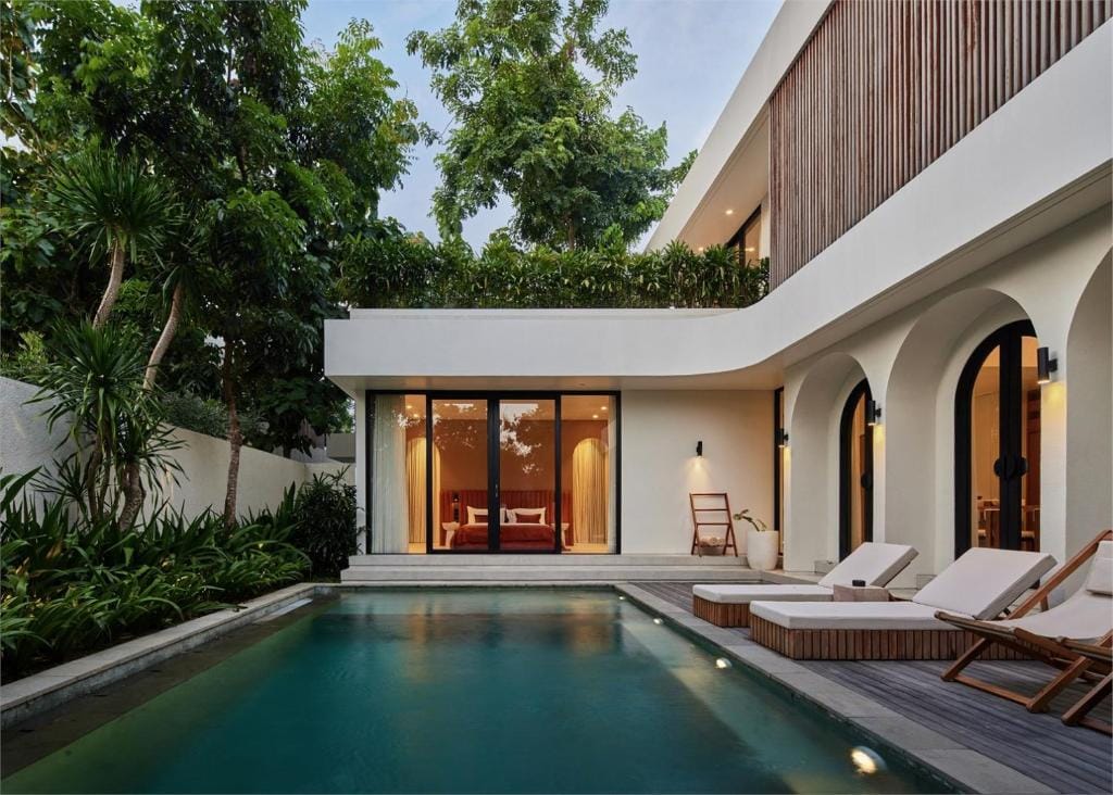 Lyvin Bingin Villas — 1