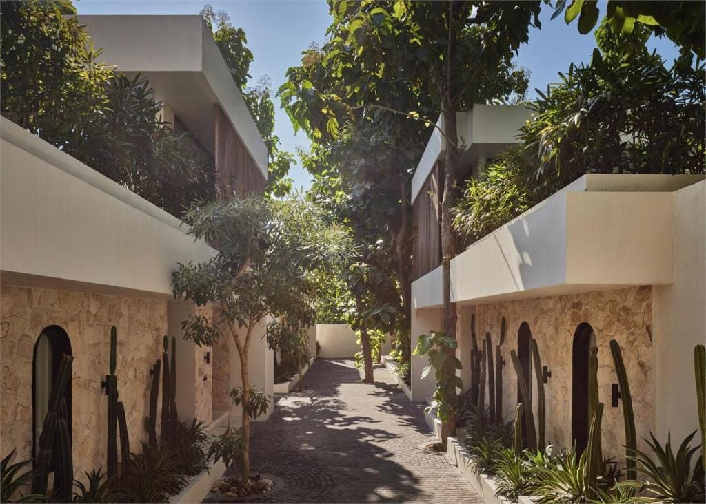 Lyvin Bingin Villas — 5