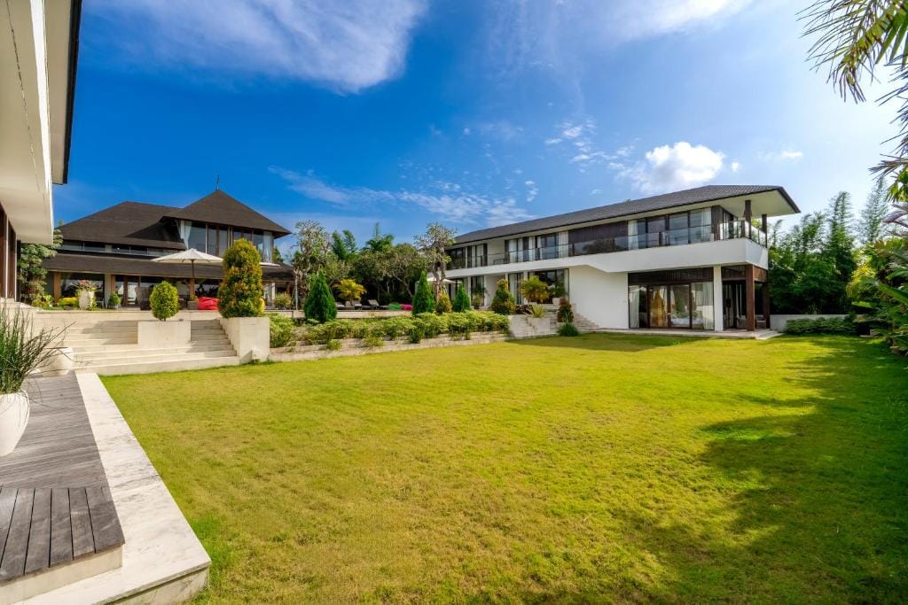 Mahameru Uluwatu — 4
