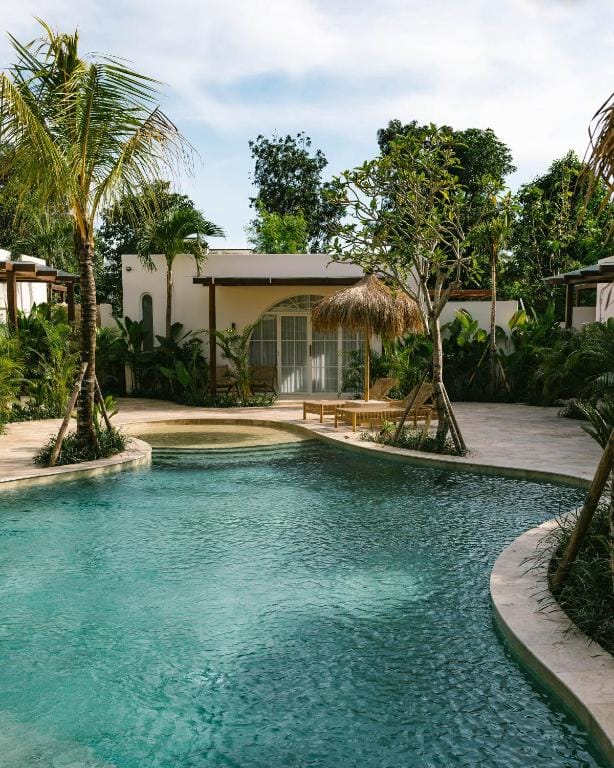Mayiki Boutique Hotel — 1