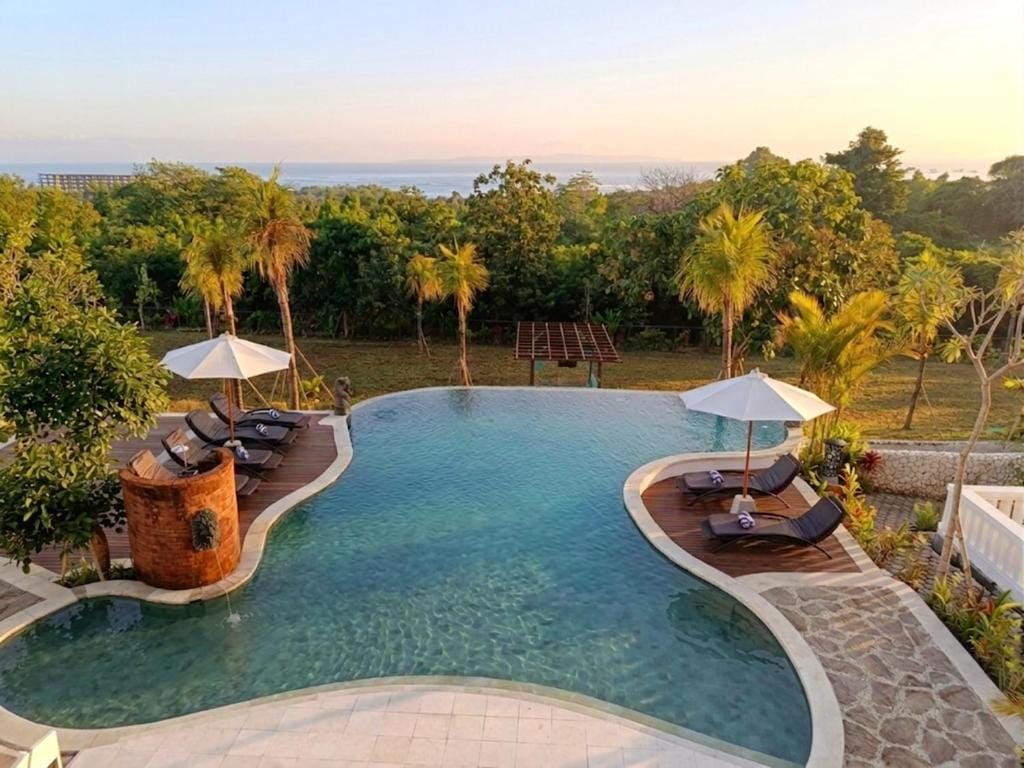 Sardja Uluwatu — 1