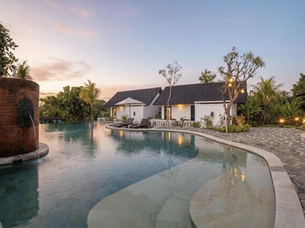 Sardja Uluwatu — 4