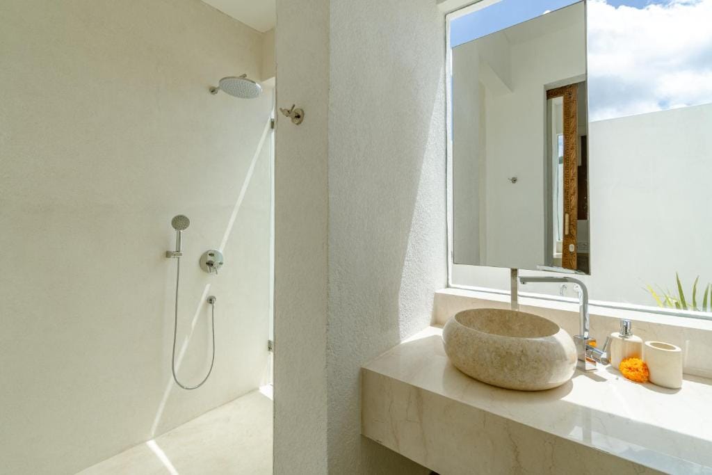 The Balangan Hotel Uluwatu - 2min to Beach & 5min to Bali's Best Golf — 3