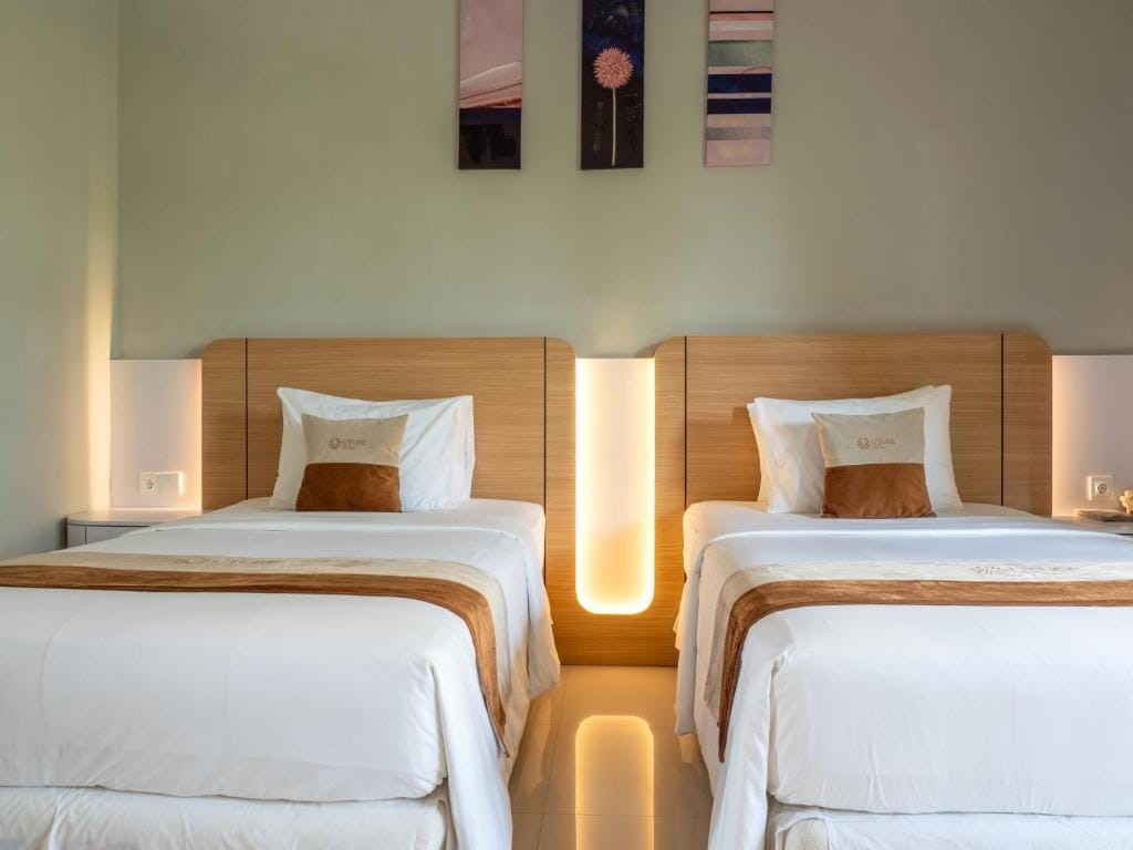 U Tube Hotel — 2