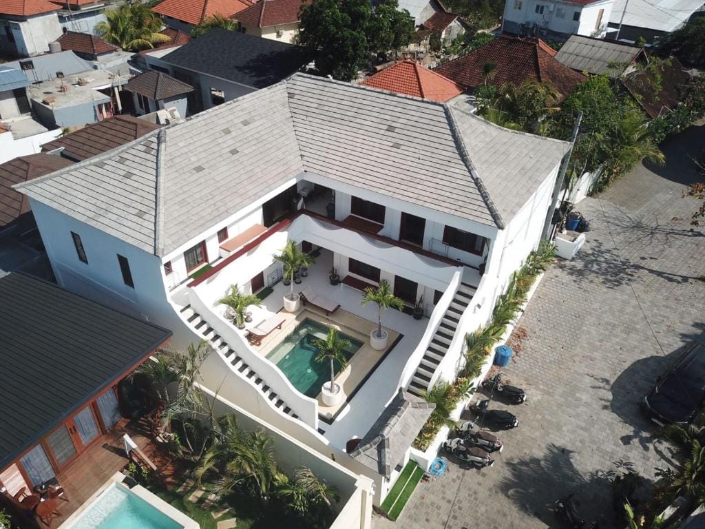 Uluwatu Stay's Standard Room #4 — 1